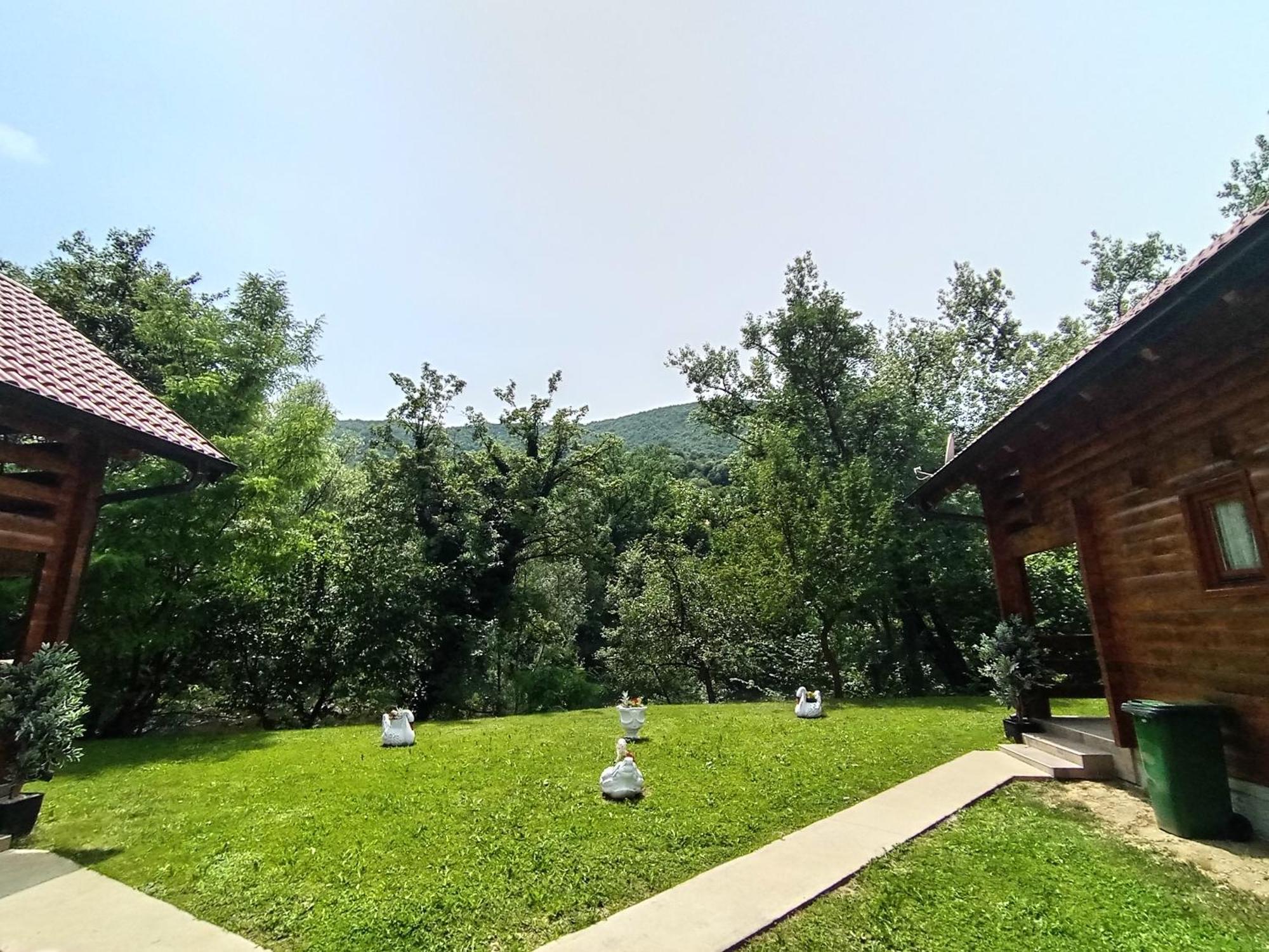 Apartmani Kajkut Banja Luka Extérieur photo